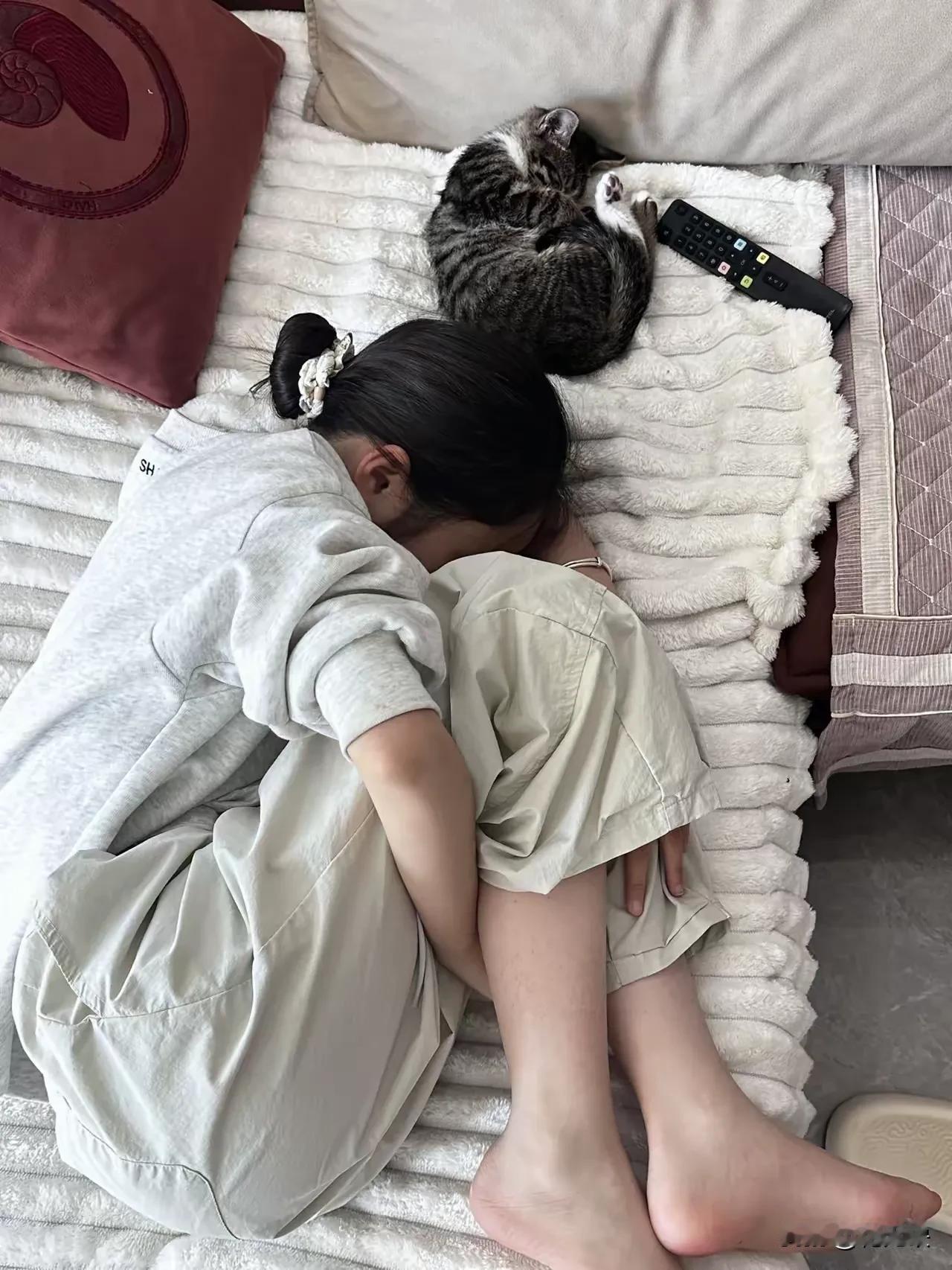睡觉姿势也会传染的吗
