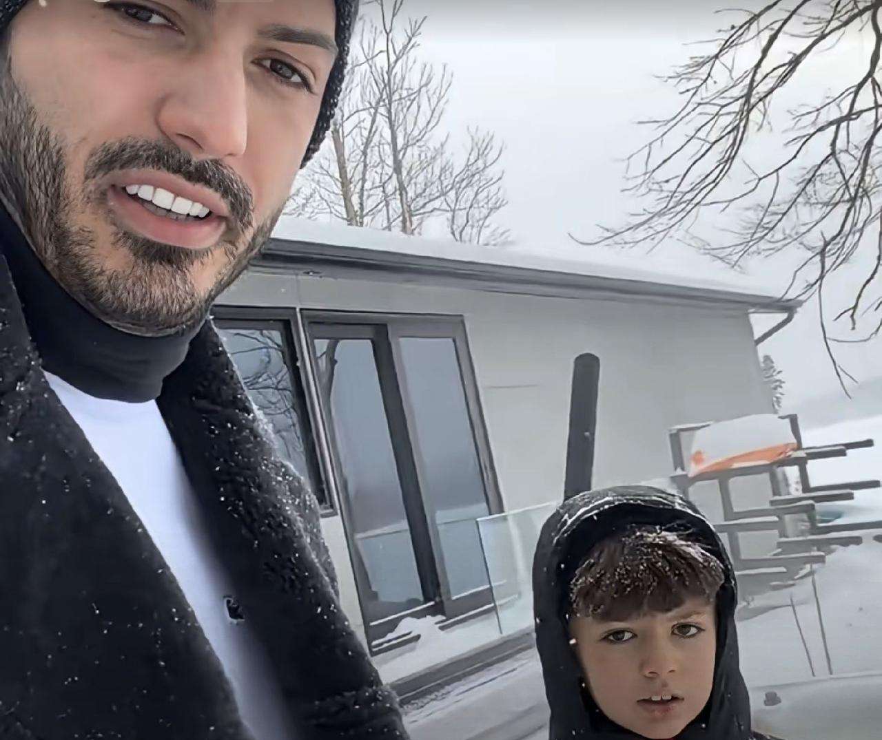 罗兰多不卖货，改晒娃了。
他儿子小宝在加拿大豪宅里的日常，成了新流量密码。
这算