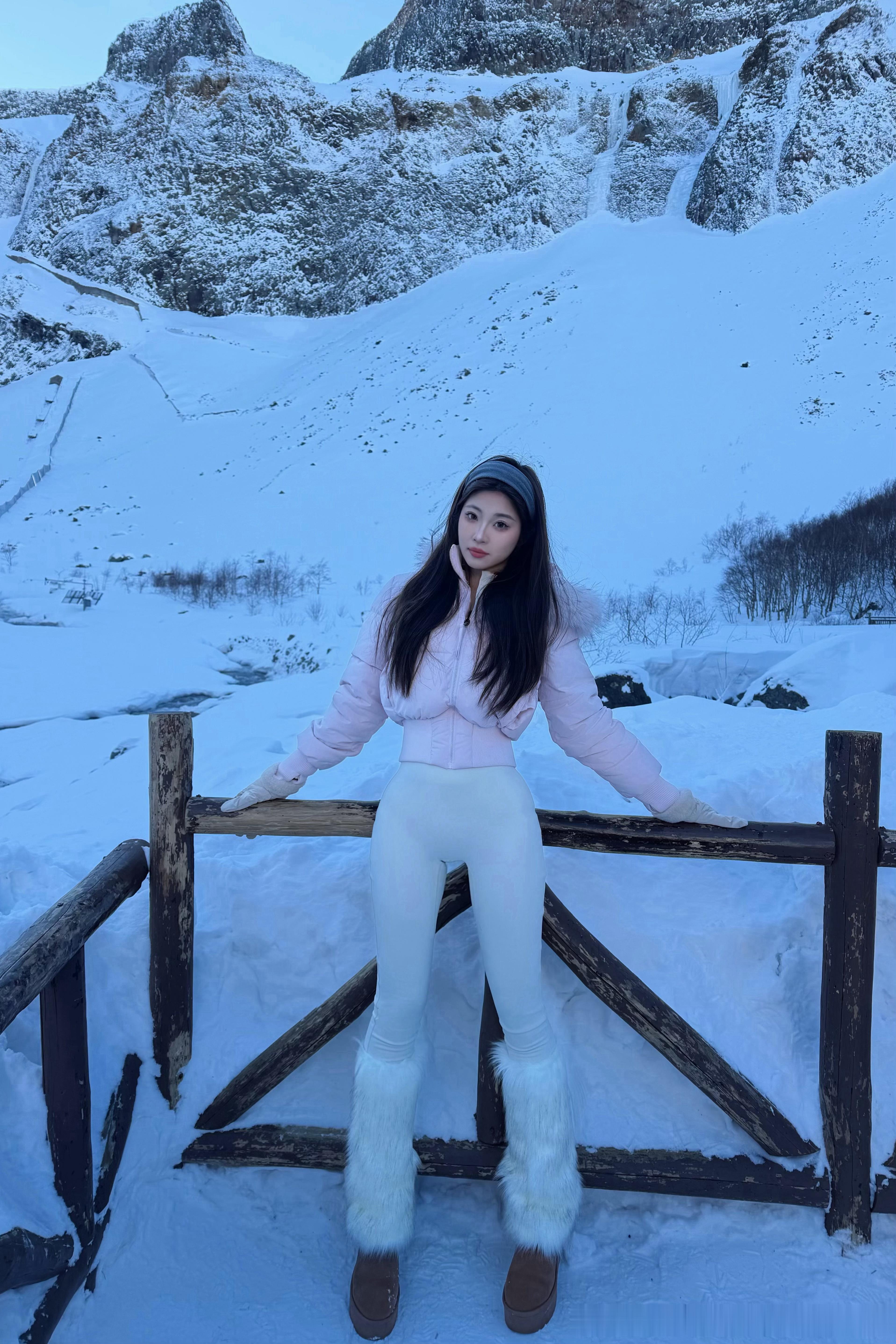 我被高山环绕 山水自为我祈祷⛰️ 