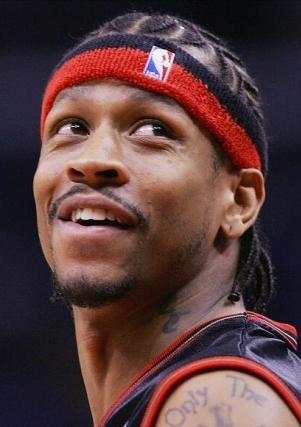 季后赛出手25次以上，最低命中率排名：

1、艾弗森：03年二轮G5，27中5，