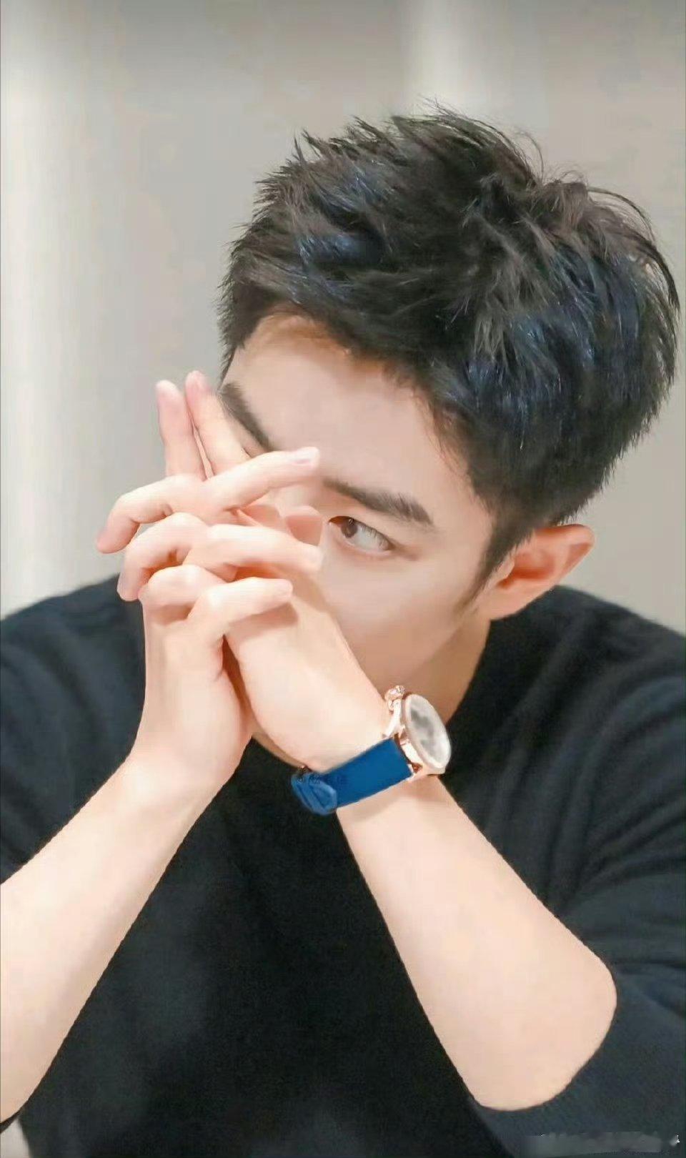 肖战完全就是人夫来的 又帅又有安全感，又情绪稳定，又会做饭又能提供情绪价值，这不