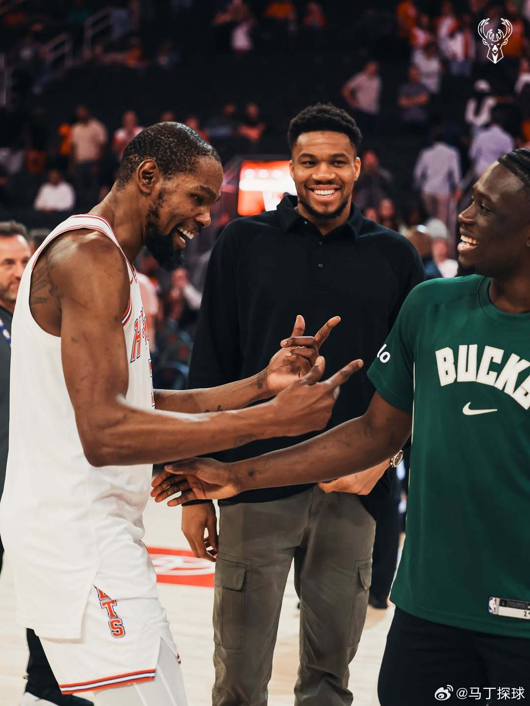 下赛季的队友 火箭vs雄鹿休斯顿火箭