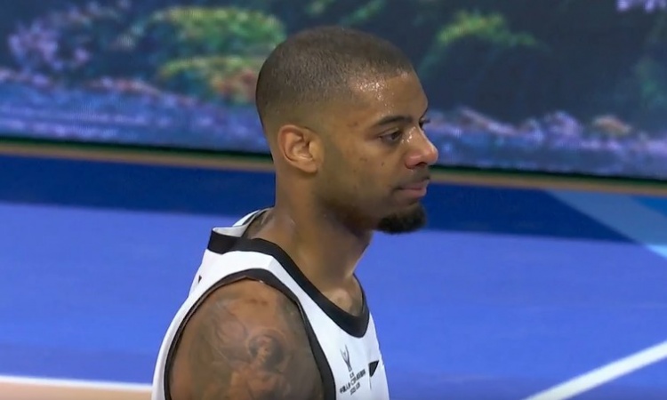 罚球再好点就完美了！杰伦·哈德森13中9高效砍23分11板3助3断