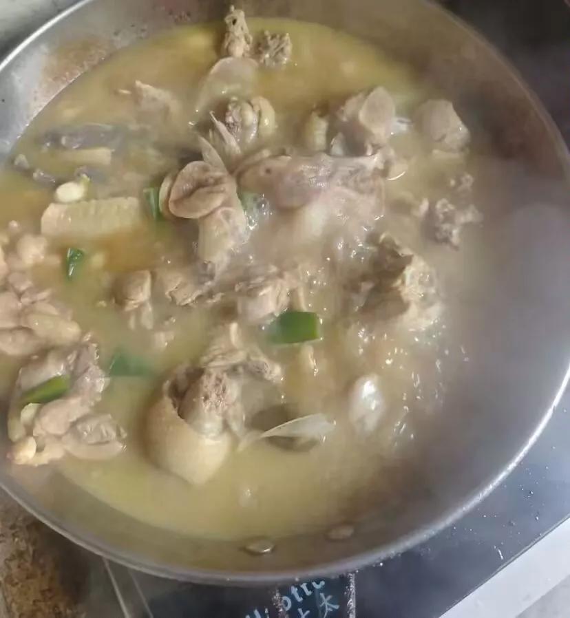 都很现实的年代 包裹父母
回娘家得自己买饭是时候得改一下这些毛病了钱花给自己不香