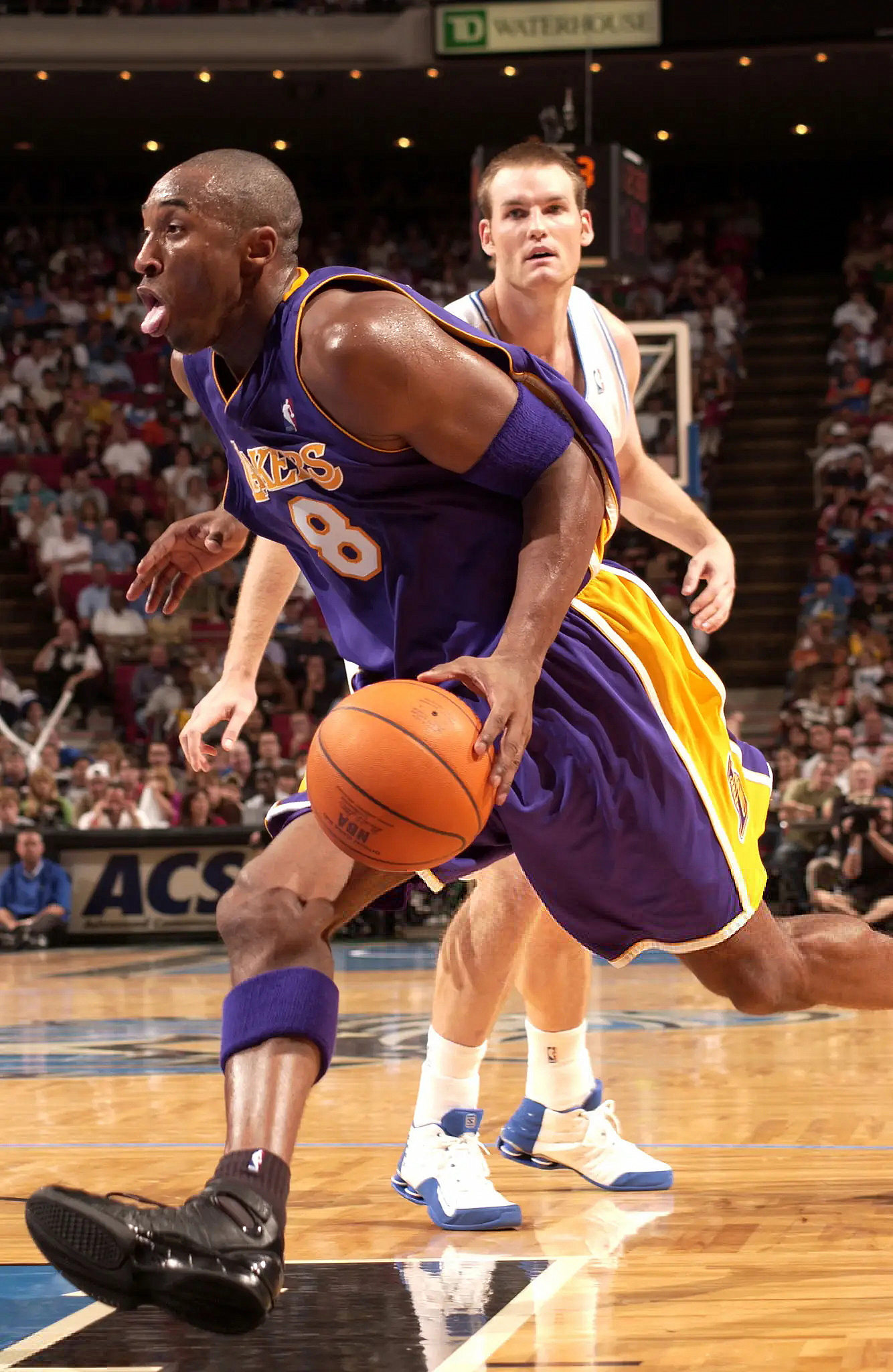 科比·布莱恩特 · Nike Air Zoom Huarache 2K4 OT洛