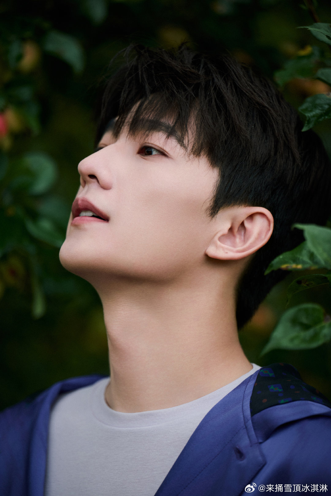 杨洋氧气感生日照杨洋34岁生日照 真的 ​​​