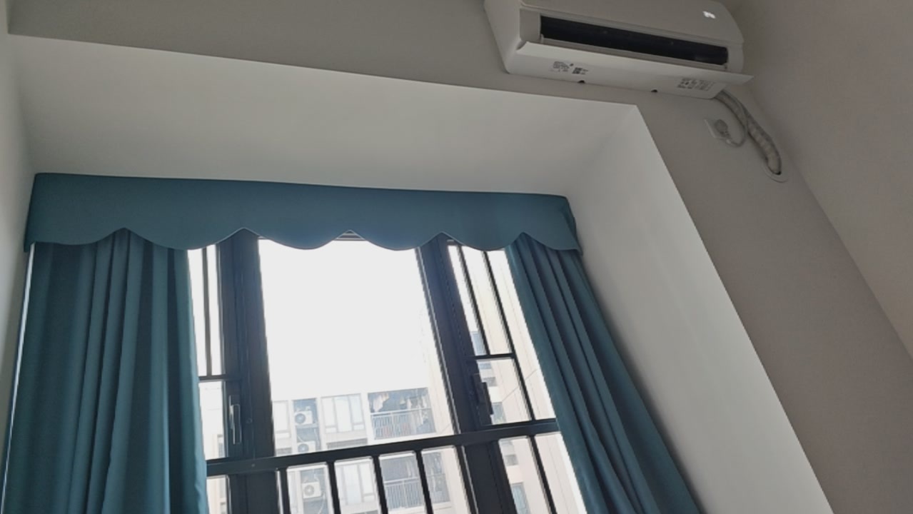 昨天昏迷了一天，今天要不要出去走走呢？ 