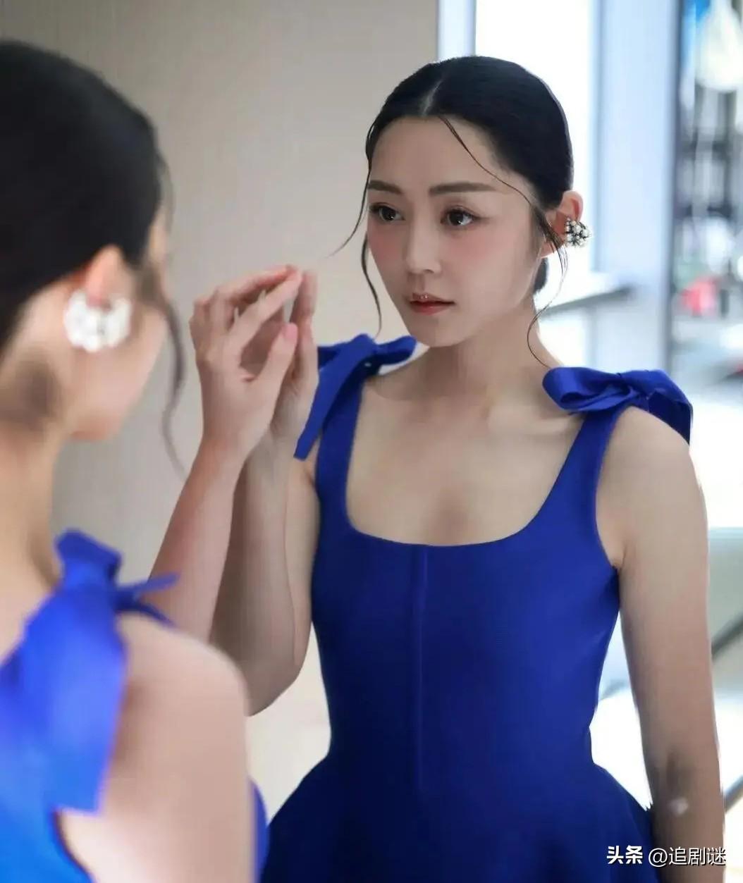 卫诗雅是《空枪》的女主角，她还拿了百花影后，64年来头一个香港女演员。全网讨论的