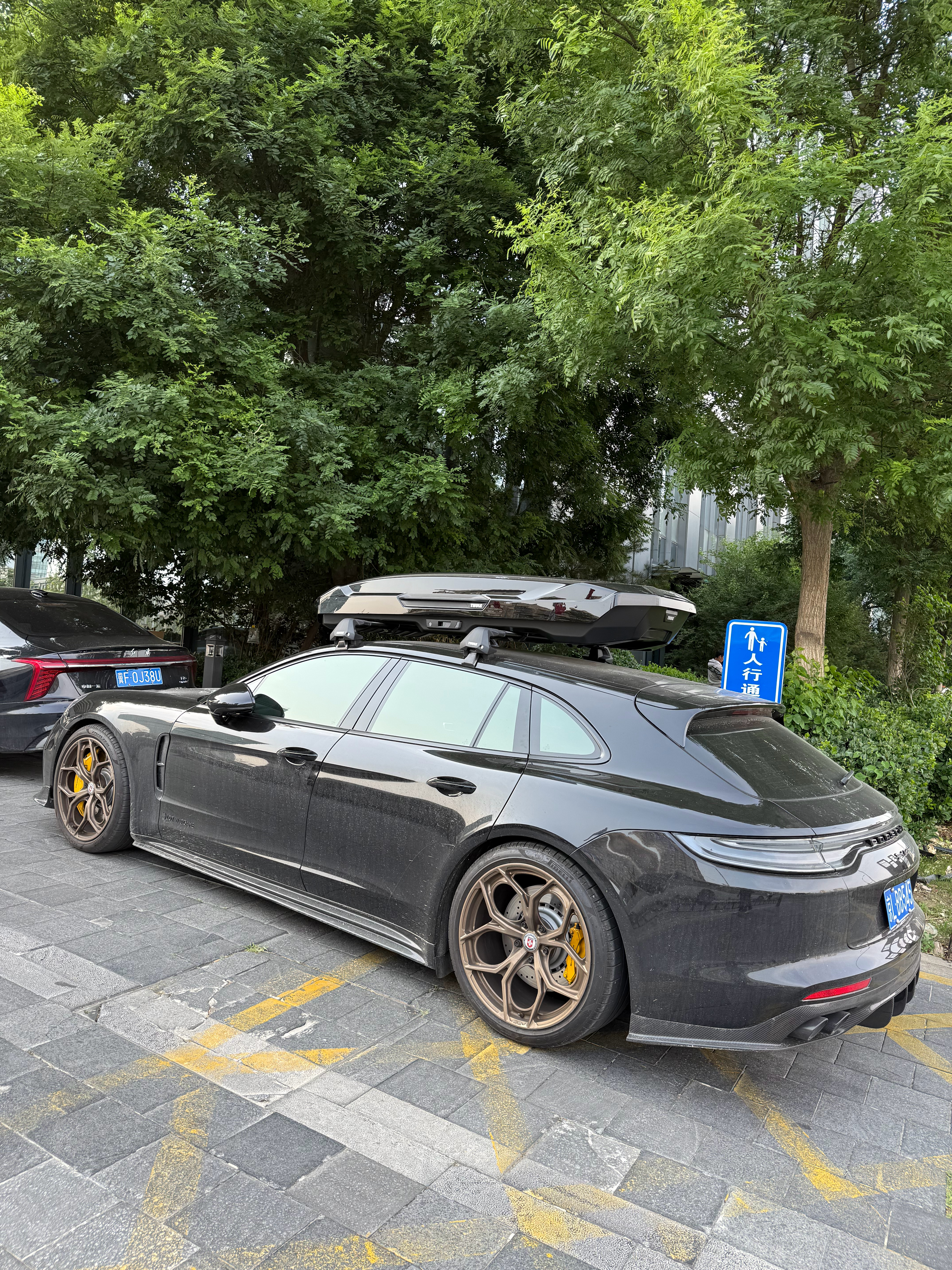 真好，这个算不算比较极致的旅行车[偷笑]  ​​​