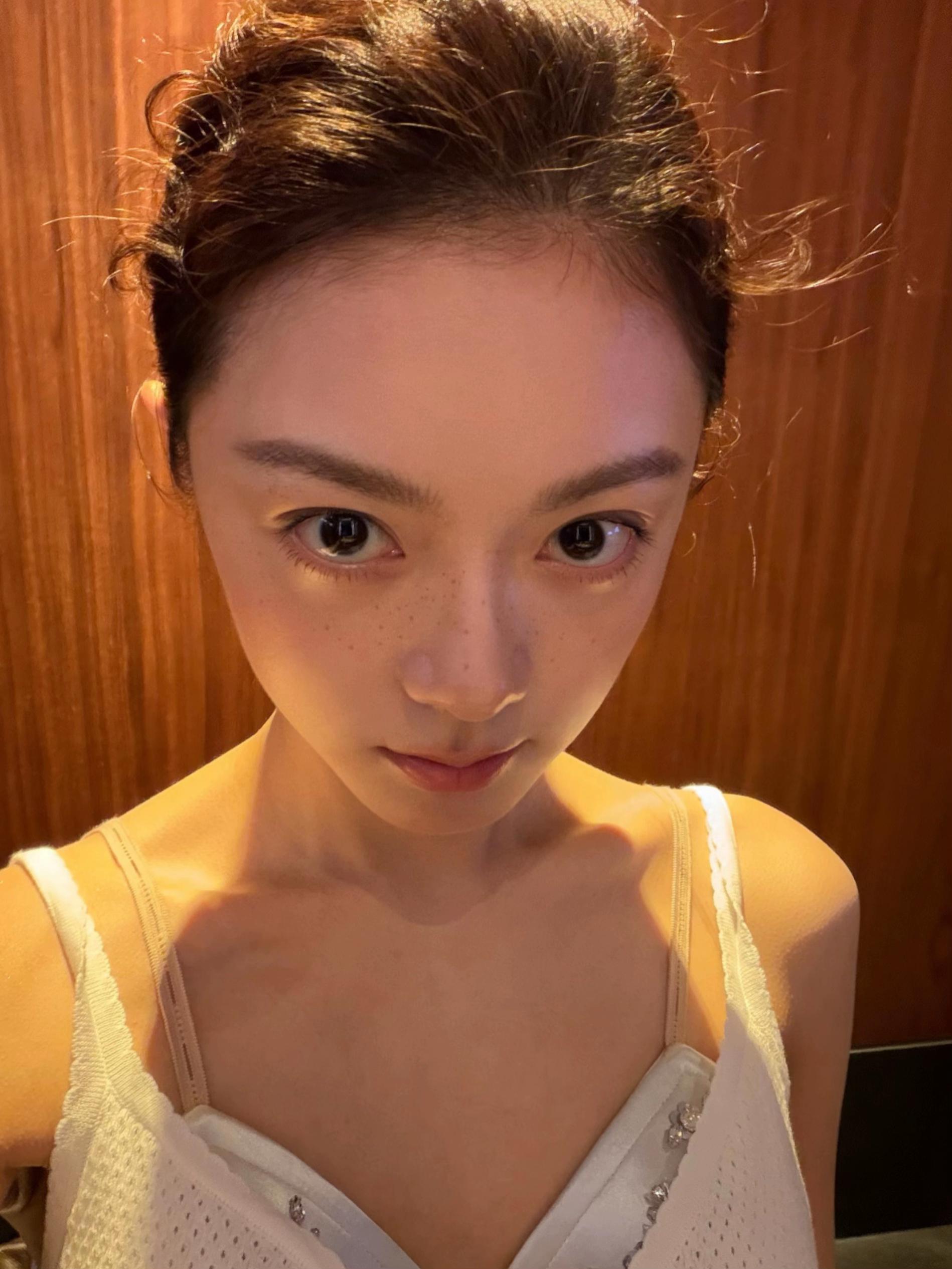 你的眼眸 让我心动💓。