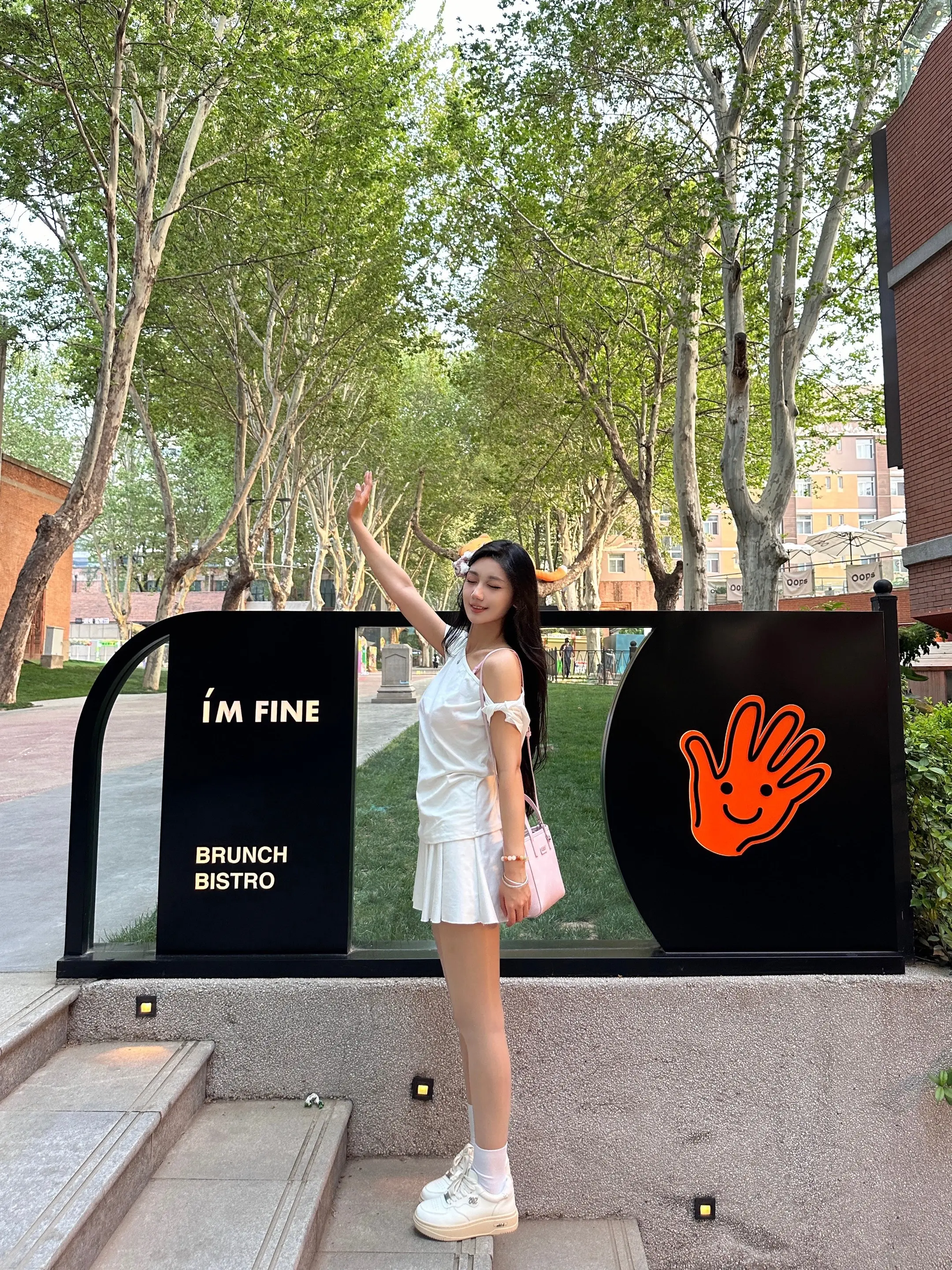 小手机 小笨床 咱仨把日子过好比啥都强
