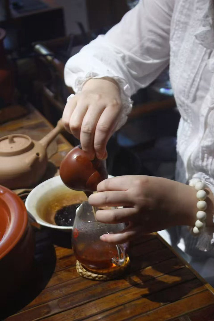 茶道  慢下来，享受独处，感受茶香治愈生活。 