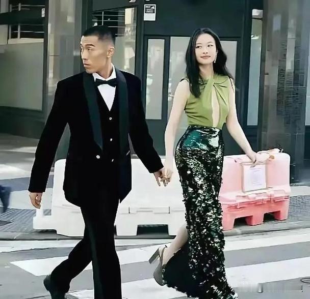 倪妮新恋情引发网友热议，网友:竟然不是朱一龙？