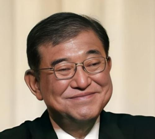 说白了，台湾问题七十年都没解决，不是因为美国太强，也不是台独太硬，而是 日本 手