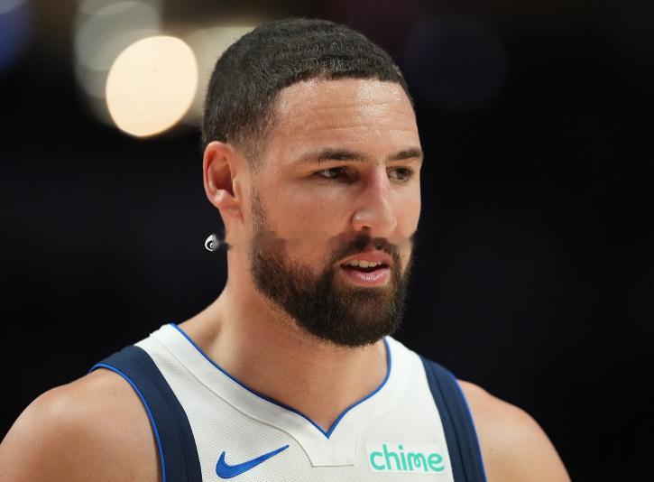 据NBA记者Evan Sidery报道，如果克莱被独行侠买断，热火是其最热门下家
