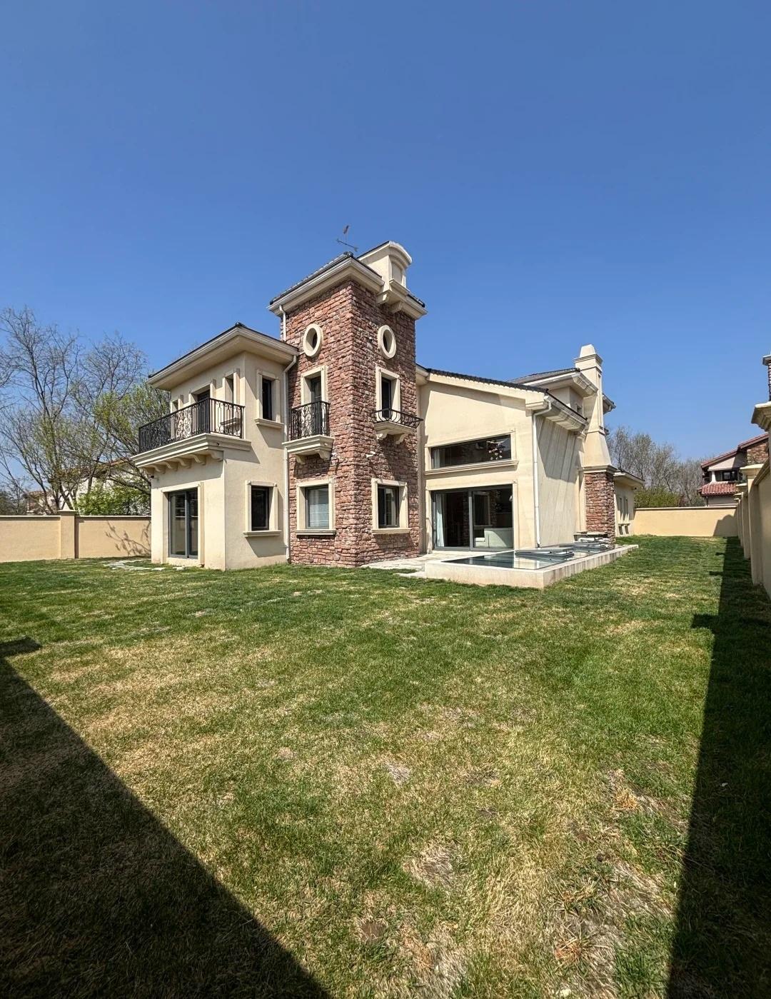 2000W预算里面，最好的独栋别墅！不是老破小买不起，是大花园独栋更有性价比
地