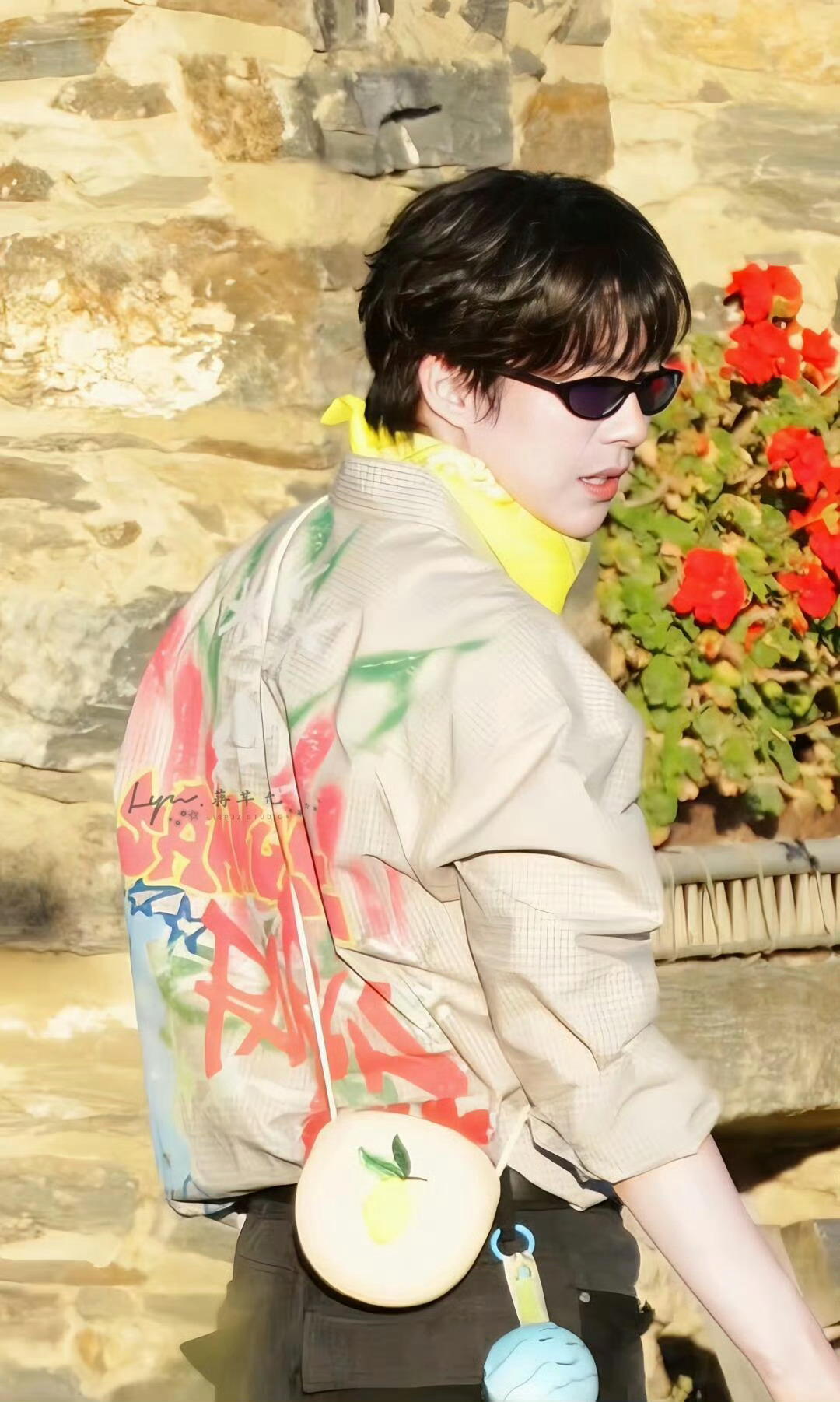 花花公子。刘宇宁地球超新鲜  |刘宇宁  |摩登兄弟