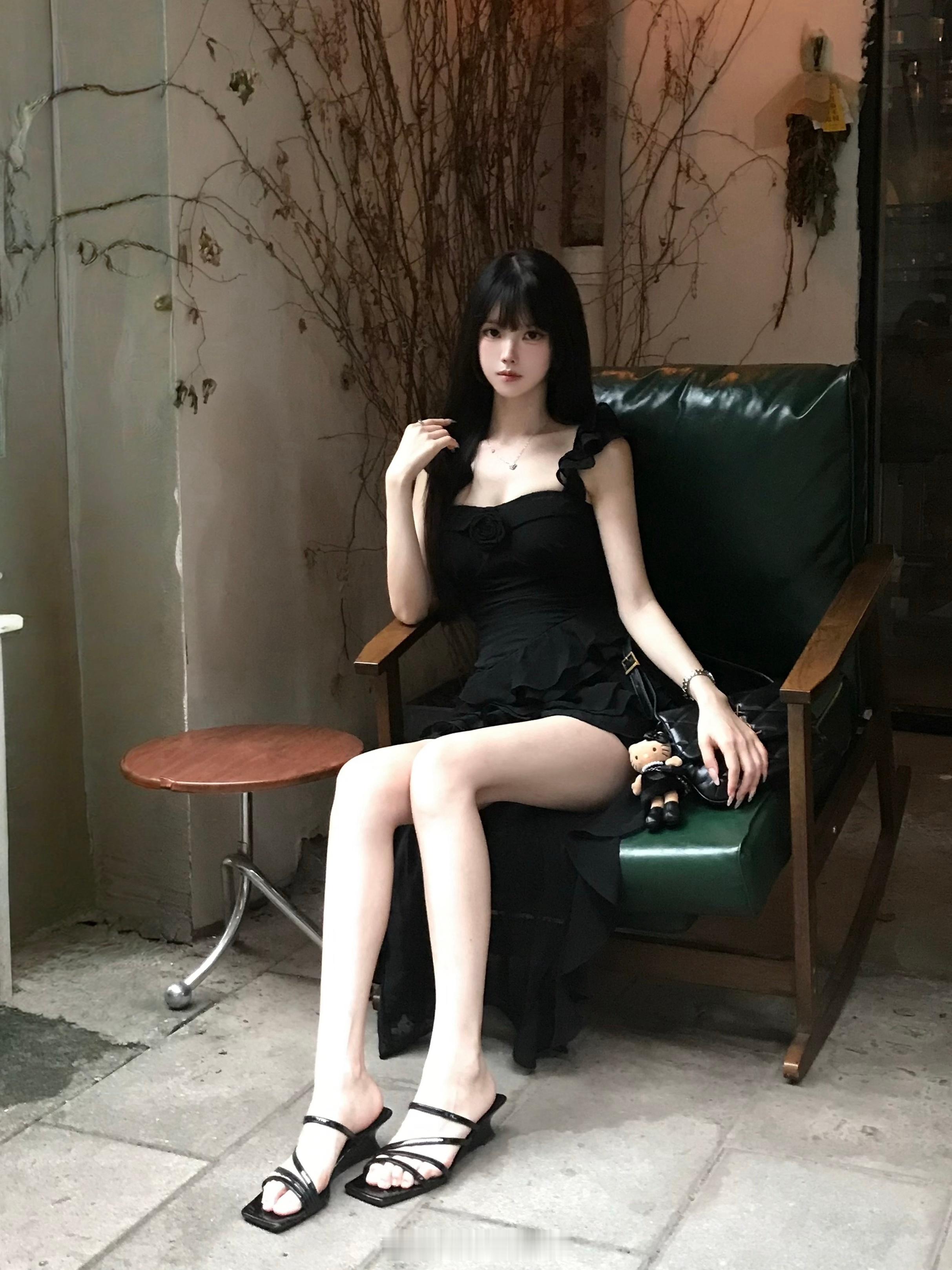All black🐾 ​​​