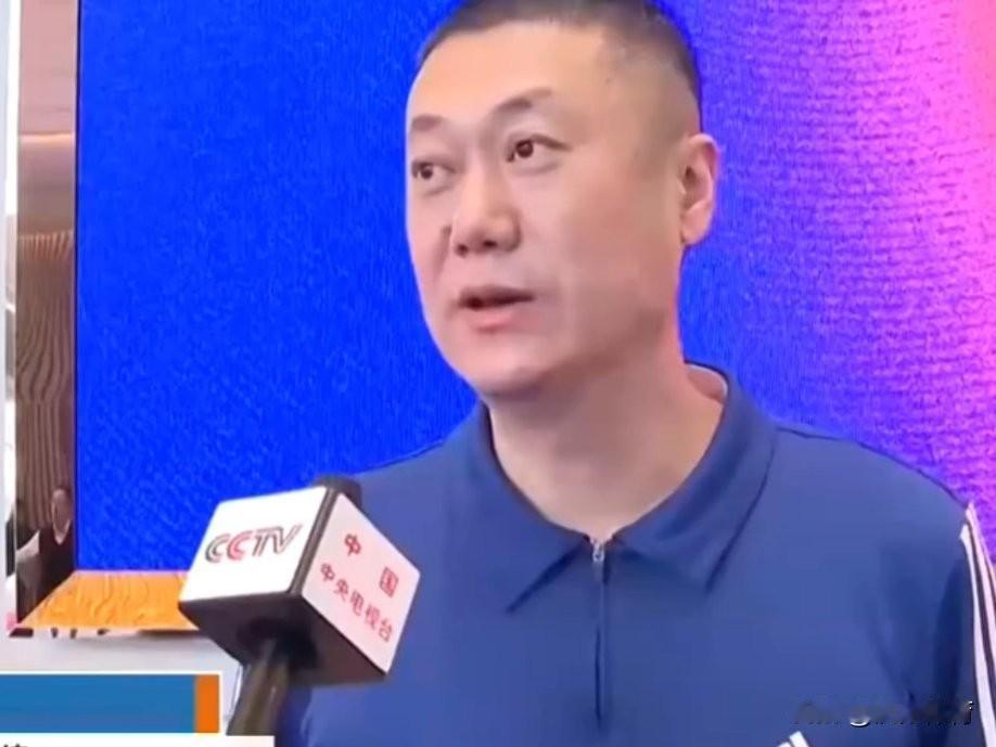 很多人疑惑中国女排换帅的事件为何迟迟没落下实锤，我不能理解的是还有那么多人抱着郎