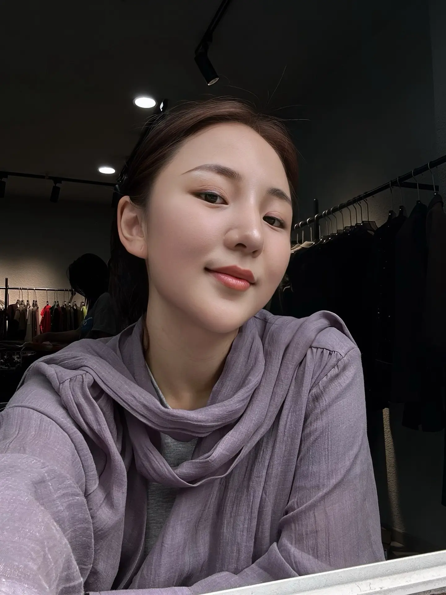 时光里，我们都是赶路人； 生活里，我们是披荆斩棘的勇者