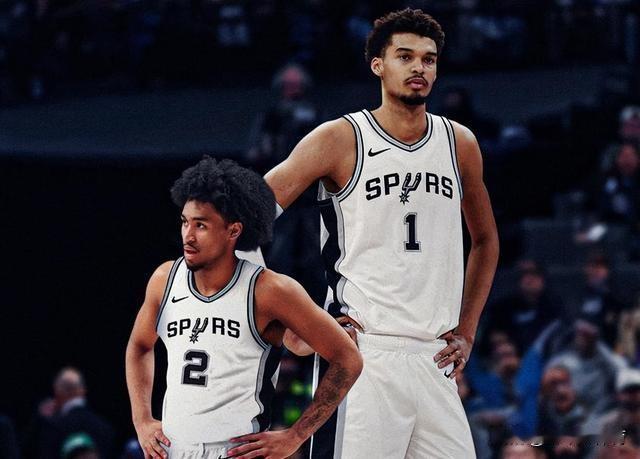 不愧为波波维奇接班人，原来米奇约翰逊的小心思在这！
马刺队的当家球星自从伤愈复出