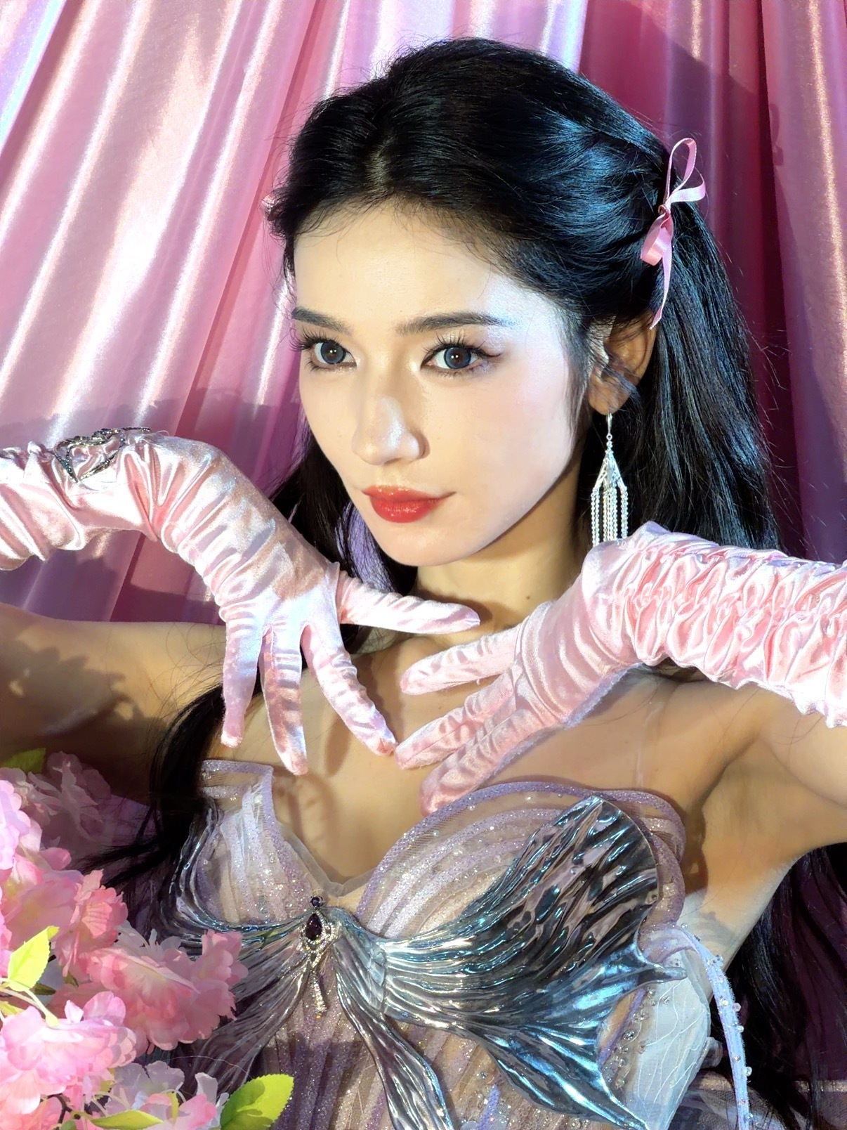 代斯原来这把是卡颜局代斯芭蕾公主代斯仙气温柔的粉紫闪纱短款蓬裙太惊艳银蝶立体胸饰