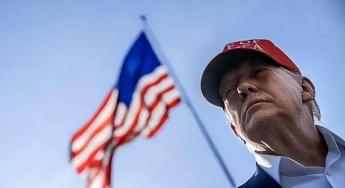 大国博弈的气场，有时候不需要千言万语，一个画面就足够了。

5月13日晚，当特朗