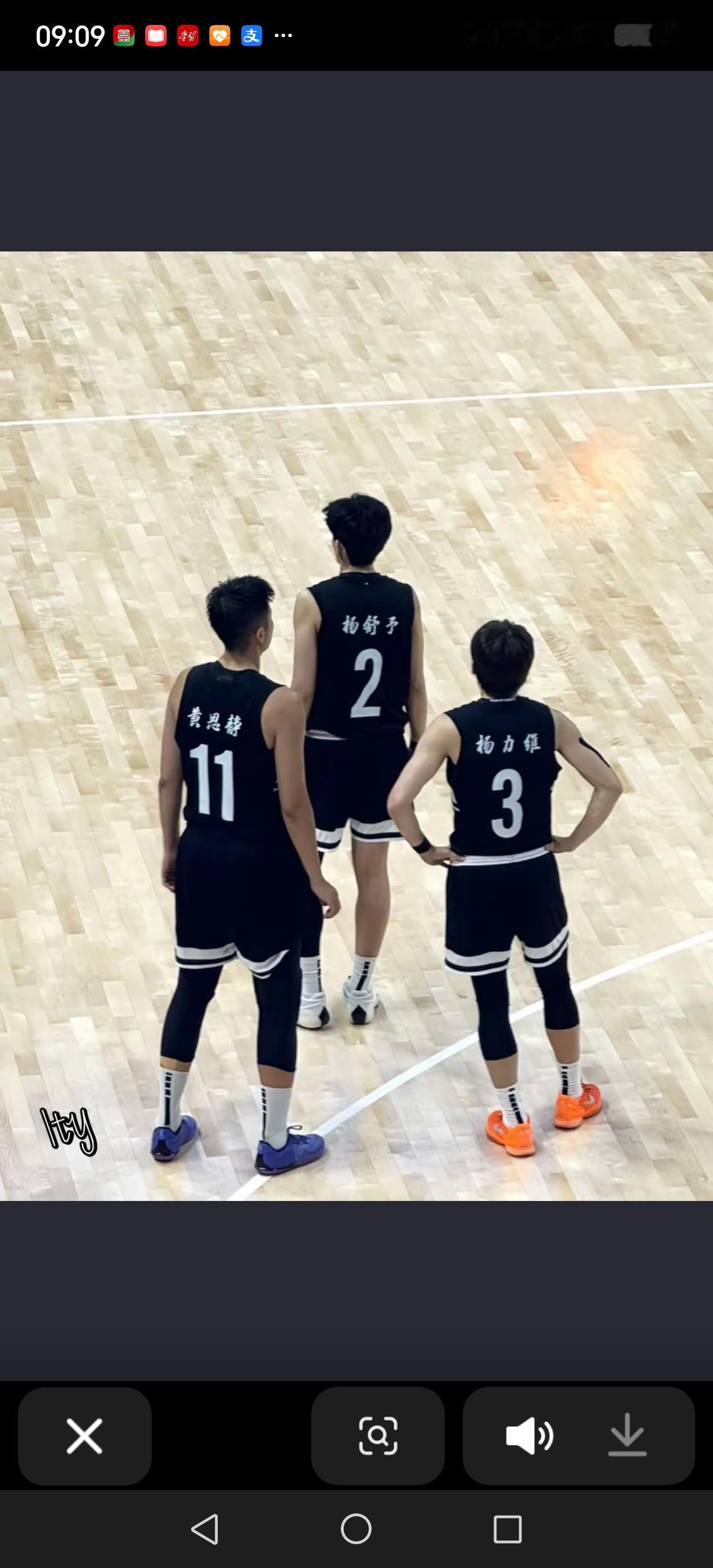 广东女篮铁三角黄思静、杨氏姐妹太牛啦！在十五庙全运会女篮成年组决赛，她们以74：