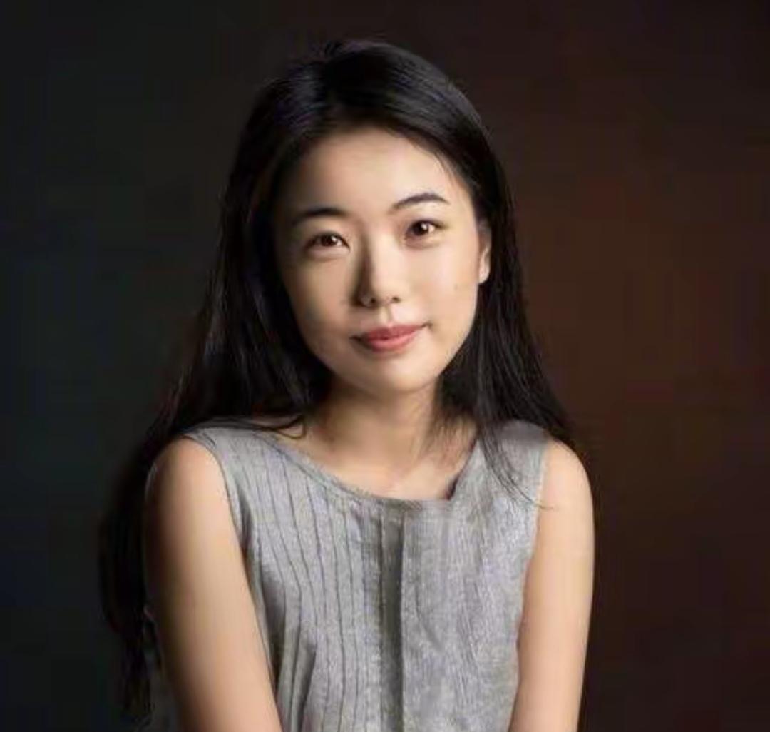 7月13日，中国人民大学发布复核通报，给持续许久的蒋方舟论文争议落下实锤定论。校