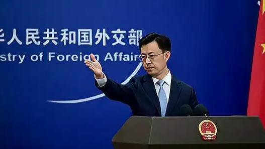 乌克兰称中资货轮遭袭，真像是啥？
黑海货船遇袭风波，一场精准的地缘舆论算计
 