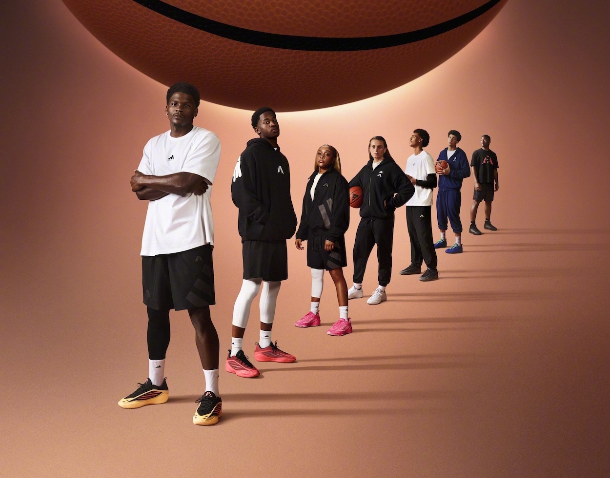 adidas 正式发布安东尼·爱德华兹（Anthony Edwards）全新支线