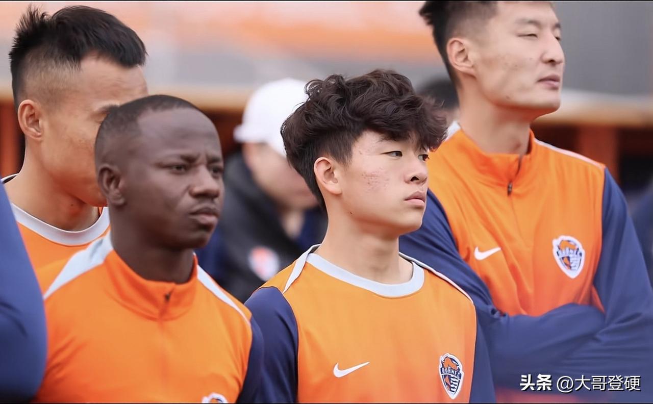 邝兆镭或喜从天降！青岛海牛外援叶博亚被美职联终身禁赛了[恐惧]

北京时间3月1