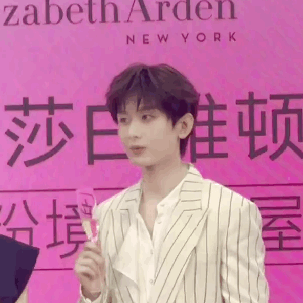 ee后继有人了[举手] ​​​