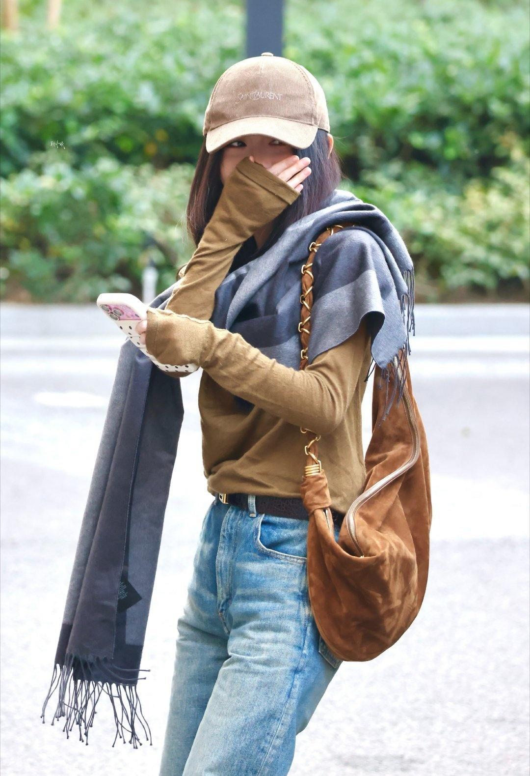 鞠婧祎 jjy鞠婧祎星光大赏口播 jjy鞠婧祎合约纠纷 jjy鞠婧祎出发参加星光