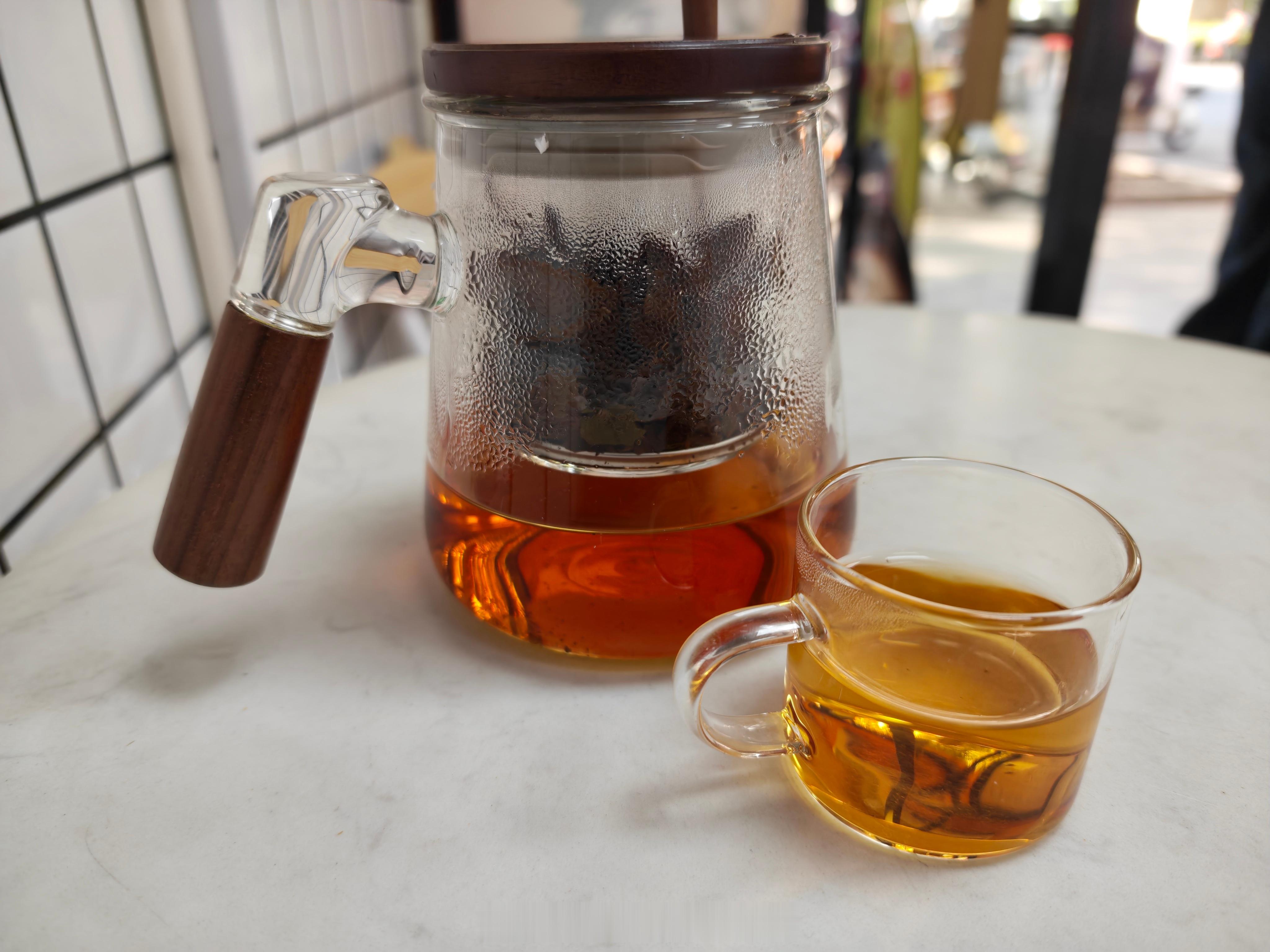 也是泡上茶喝了