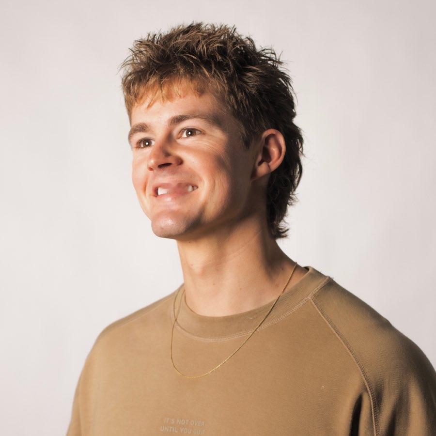 Forrest Frank（福雷斯特·弗兰克）刷新了在公告牌基督教专辑榜（Bil