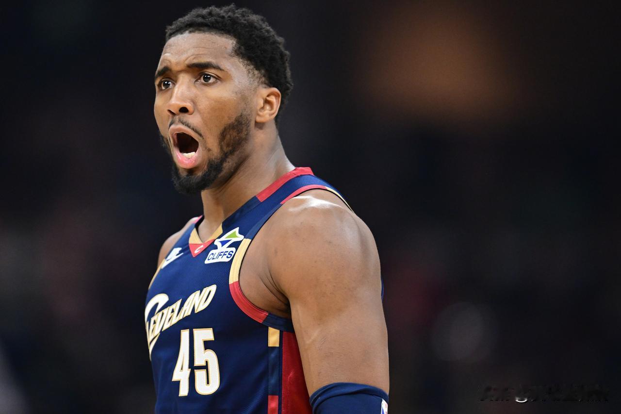 天没塌！米切尔赛后淡定回应：我们本来就没想16-0！

骑士G3客场104-12