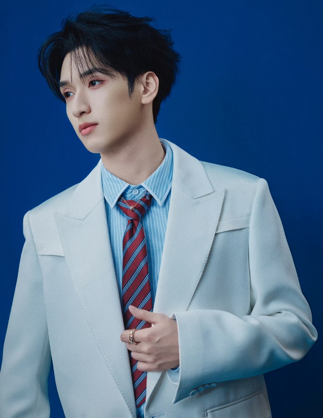 严浩翔舞台超级帅，我有预感好消息快来啦注意休息照顾好自己！！