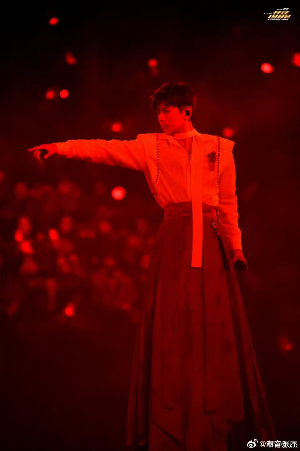 张杰回应一条回应道尽态度，尊重过去，守护现在，期待未来作品 