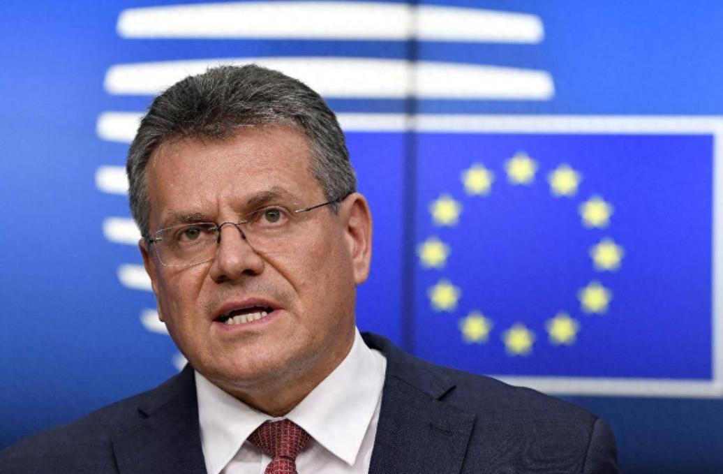 欧盟真要一条心吗？

12月23日，中国对原产欧盟乳制品征临时反补贴税保证金，最