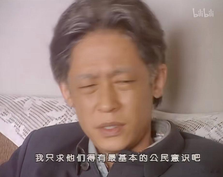 讨论农村妇女土地权益问题就会被抓特务哟，冯静波竟是我自己💅🏻 