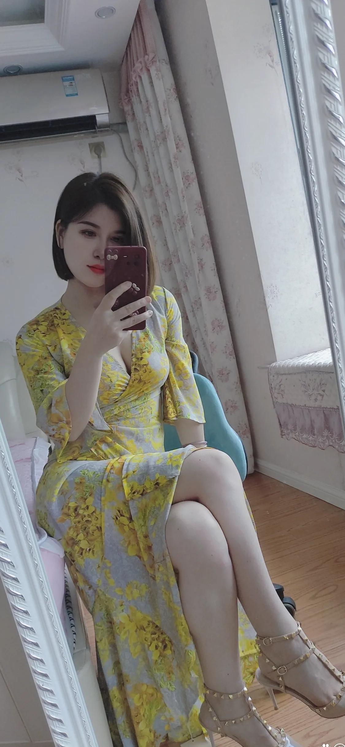 不知道从何时开始，不论是啥节日，红包和转账俨然登上了一个新的高度，有人为之唉声叹