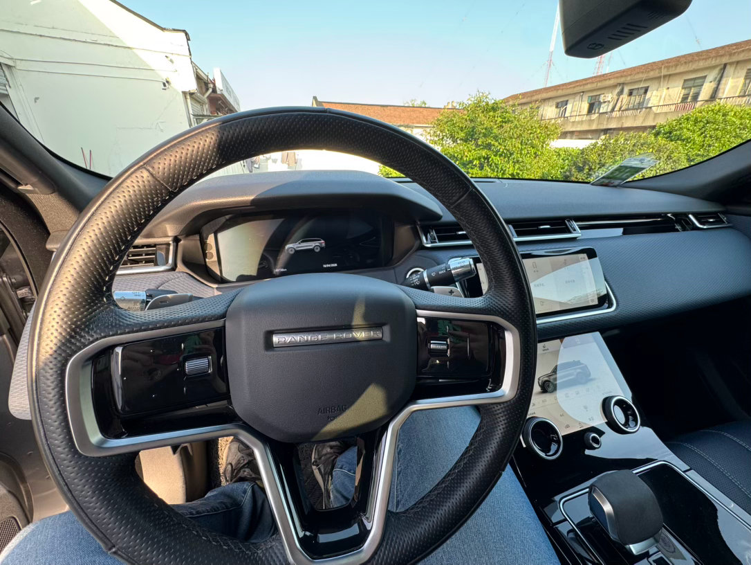 减缓一下世界向可持续能源转型的进程