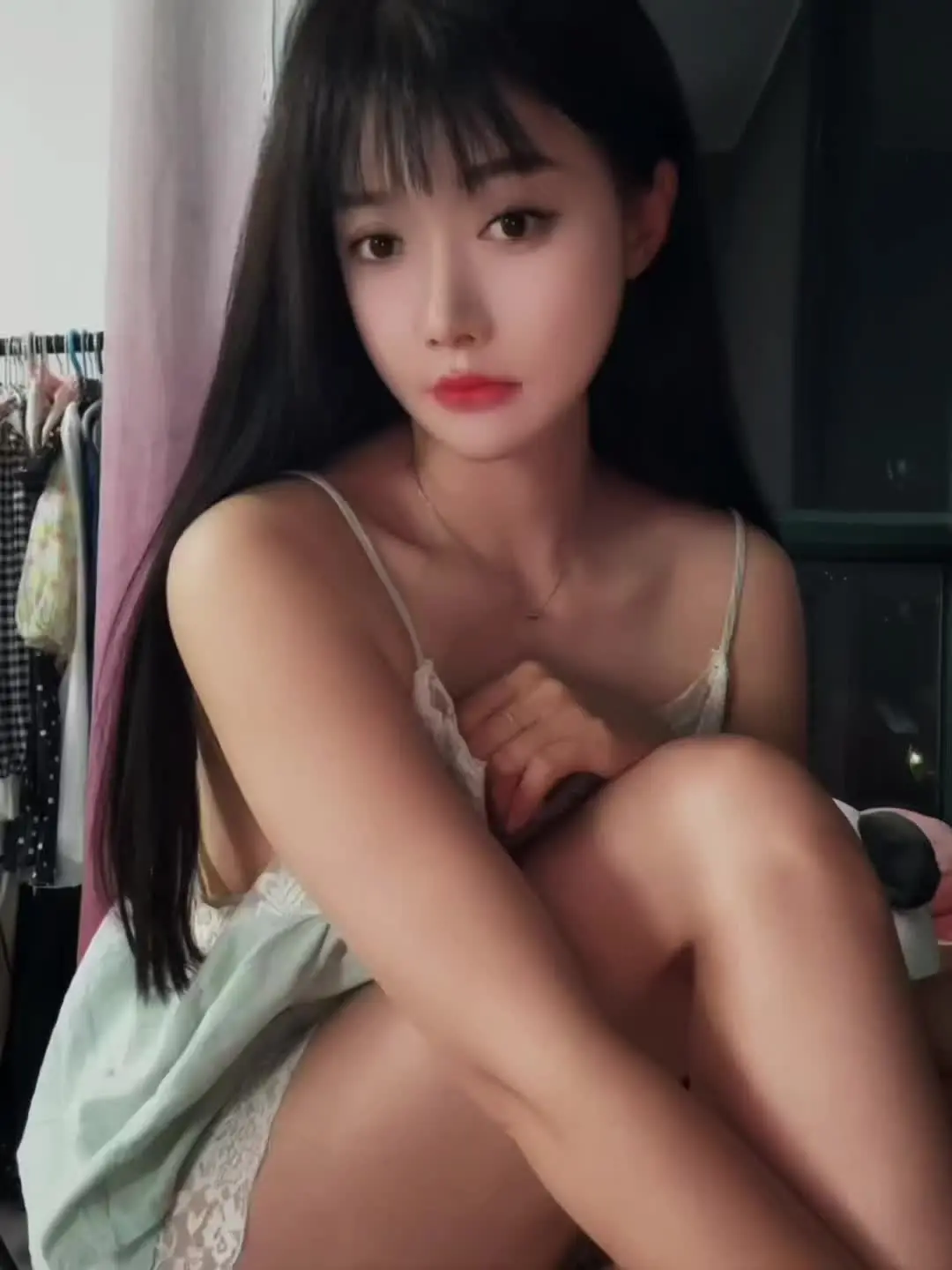 会一束光照亮你，捡起七零八落的你，把所有的例外和偏爱都给你，给你久违的...