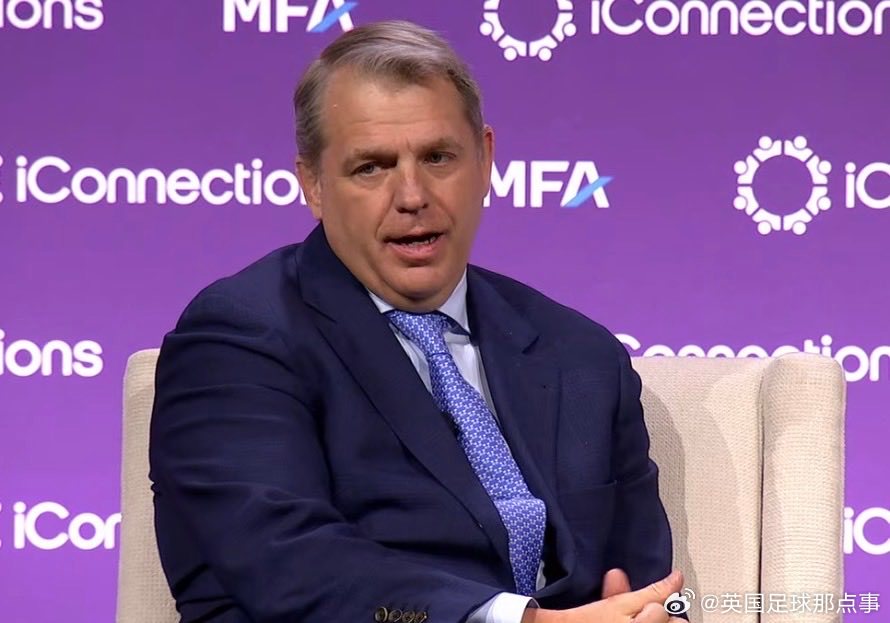 【看曼城想买就抢了🤣】伯利在iConnections的活动中透露当初为何决定签