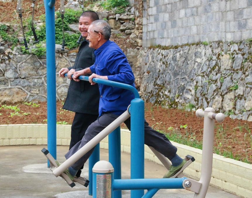 71岁老大爷锻炼时死亡，医生叹息：人上了年纪，运动牢记3要点！

“本来今天就是