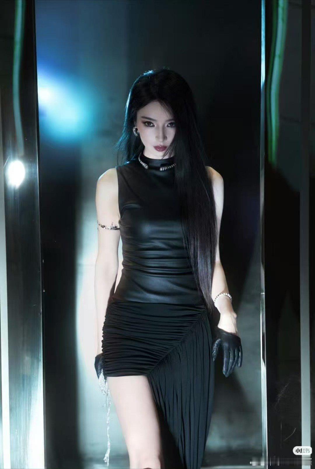 跟着姐姐吃特产看乘风  乘风2026赏姐姐亮眼舞台，品各地地道特产，这样的乘风日