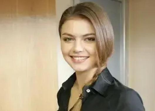 12月19日，73岁的普京在记者会上突然说：“我在恋爱。”没说对象是谁，但全网立