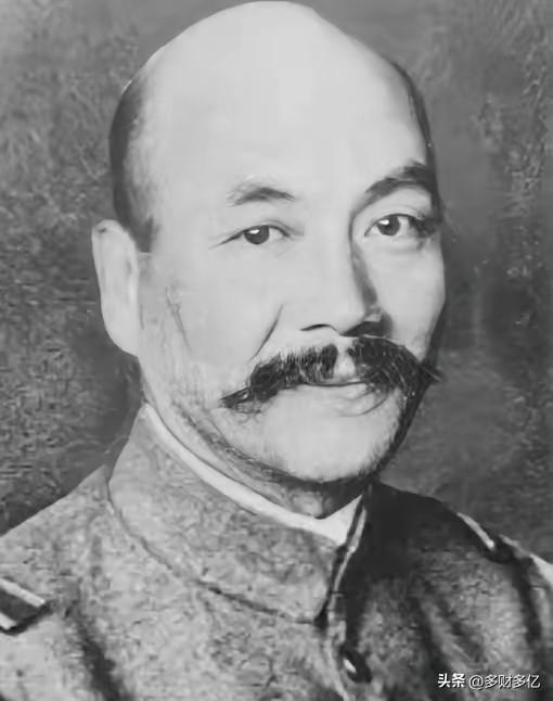 绝了！1942年炮弹受潮，炮兵竟要打日军大将？这波操作太神了
 
1942年，中