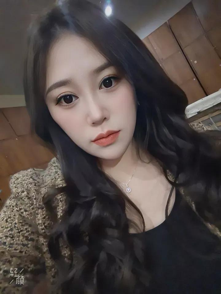 作为女人，对自己的定位有清醒的认知是非常重要的，不要被身边一些不怀好意的人或者被